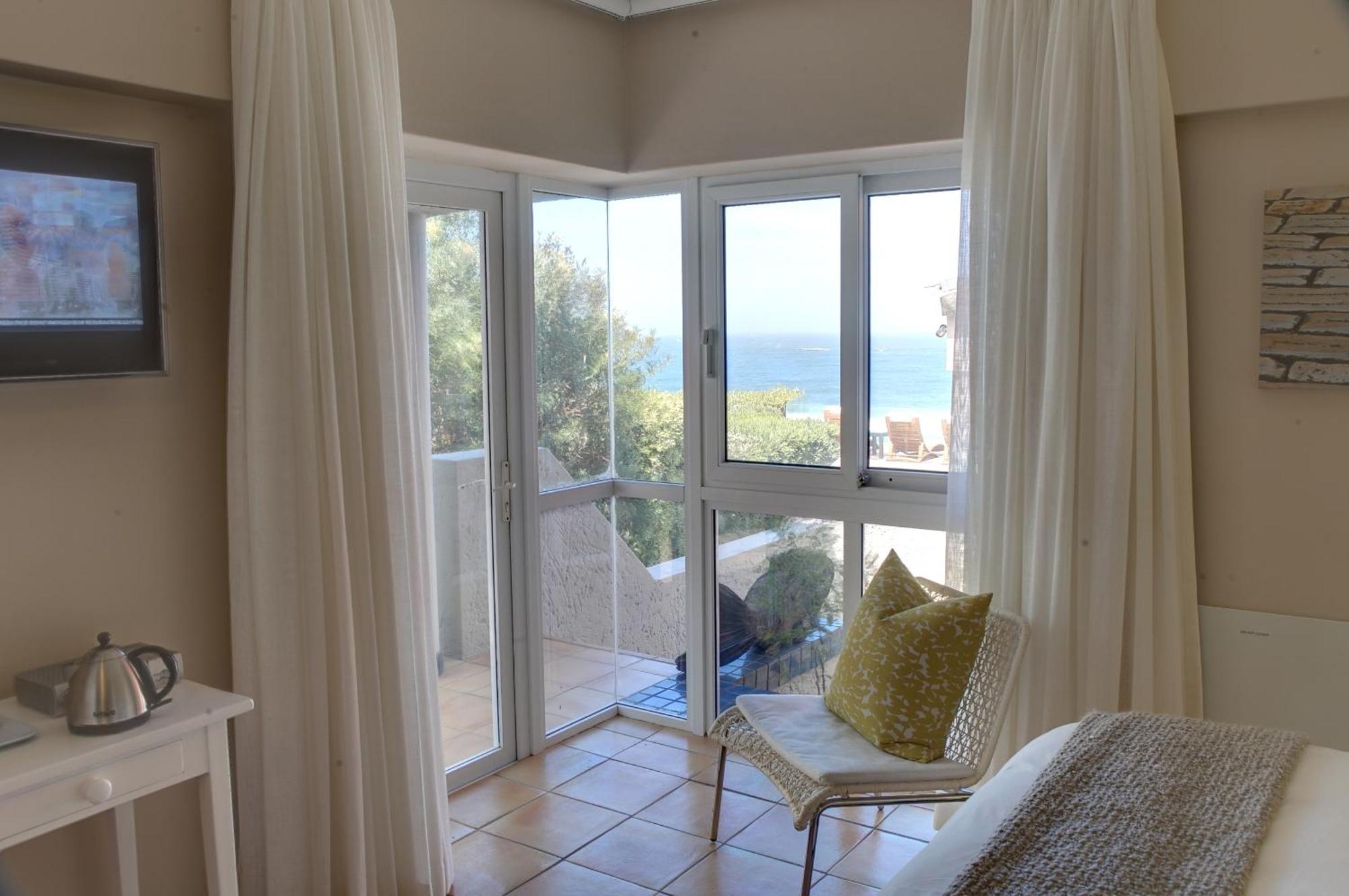 Periwinkle Lodge Guest House Plettenberg Bay Exterior foto